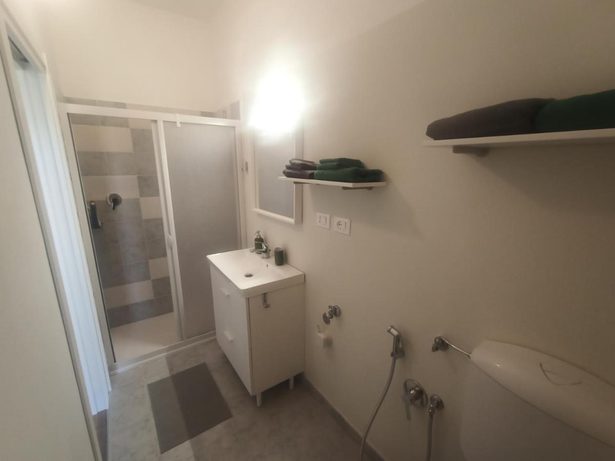 Tiny Bengasi Apartment ตูริน ภายนอก รูปภาพ